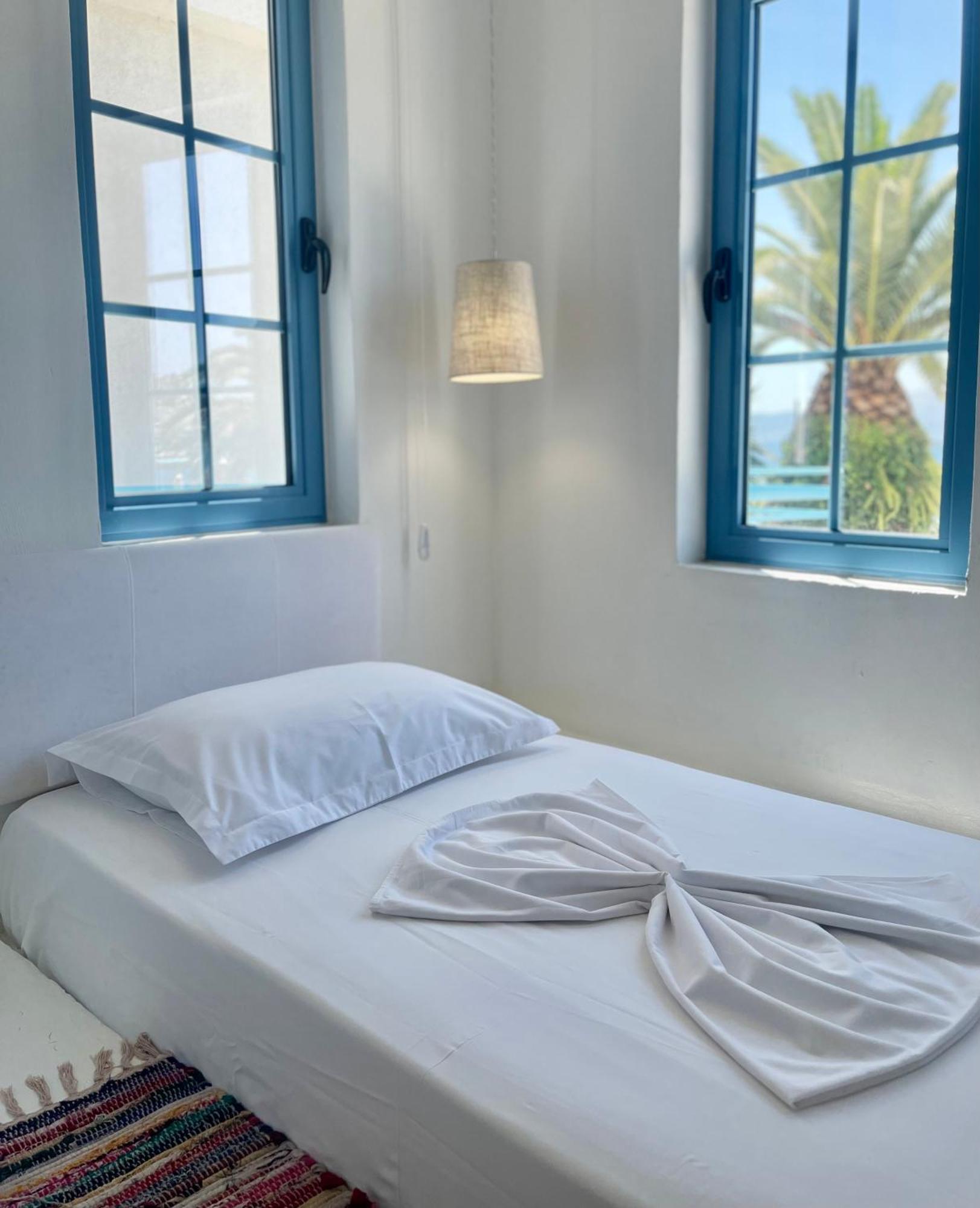 Cava Boutique Hotel Saranda Kültér fotó